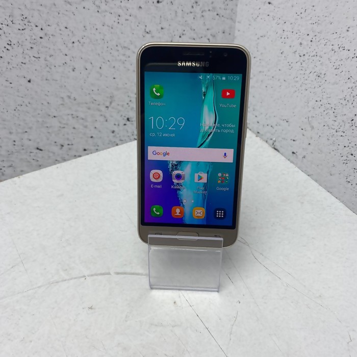 Смартфон Samsung Galaxy J1 (2016) SM-J120F/DS 1/16 Золотистый